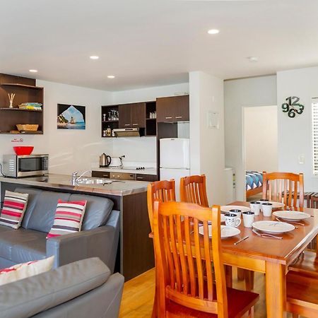 Aqua Soleil Beachfront Apartment Whitianga Exteriér fotografie